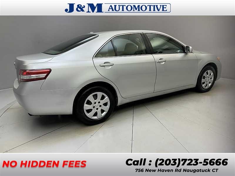 2010 Toyota Camry photo