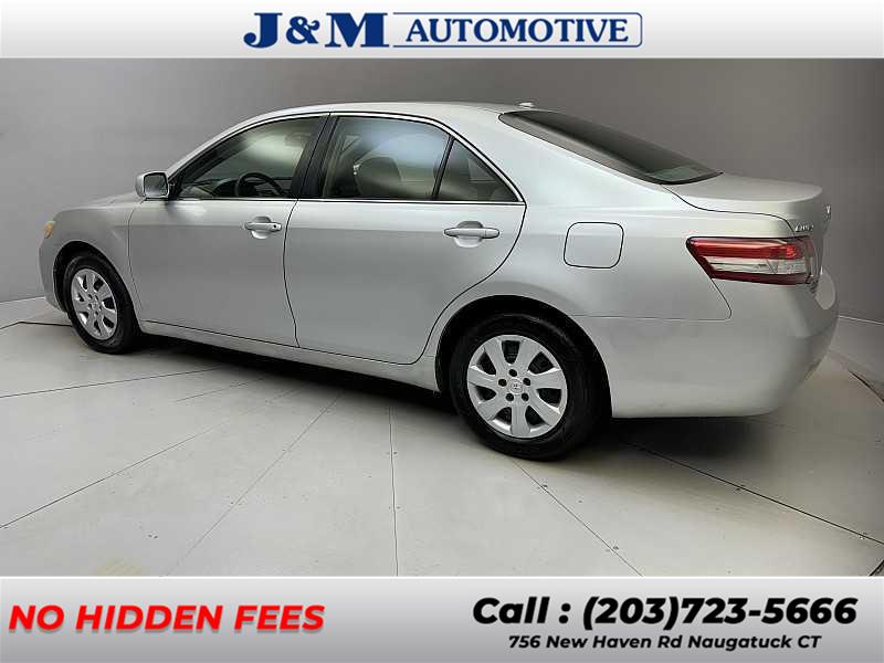 2010 Toyota Camry photo