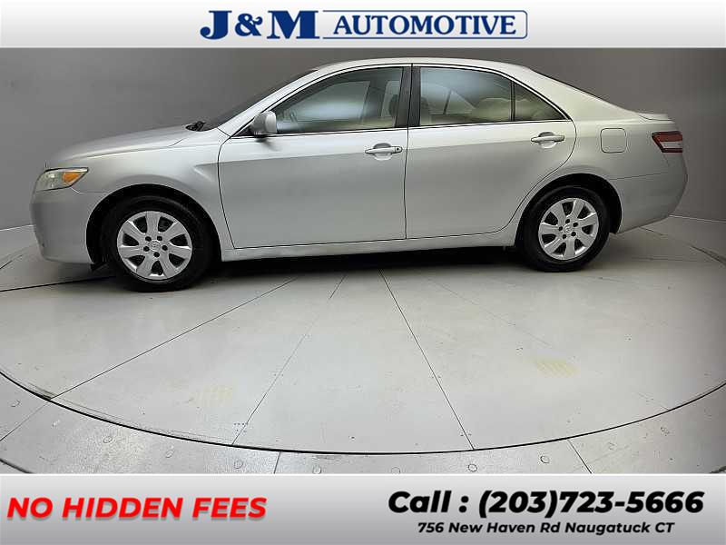2010 Toyota Camry photo