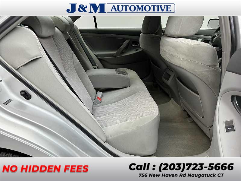 2010 Toyota Camry photo