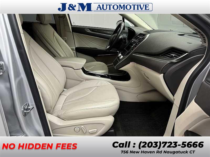 2019 Lincoln MKC Reserve photo
