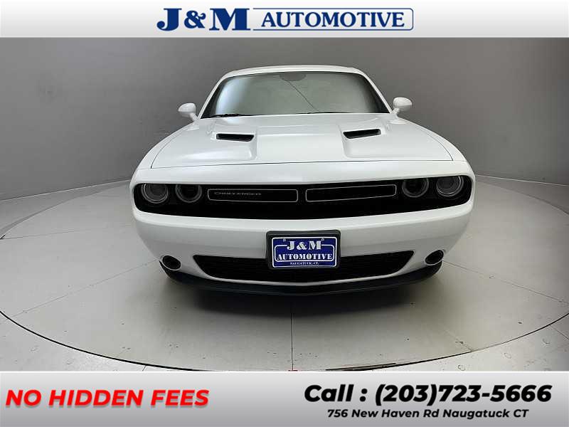 2019 Dodge Challenger SXT photo