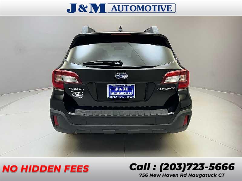 2018 Subaru Outback Premium photo