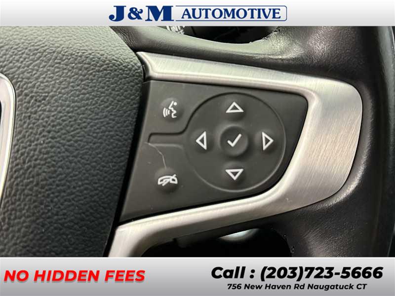 2021 GMC Terrain SLE photo