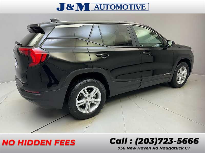 2021 GMC Terrain SLE photo
