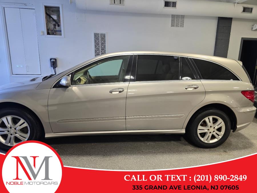 2008 Mercedes-Benz R-Class R350 photo