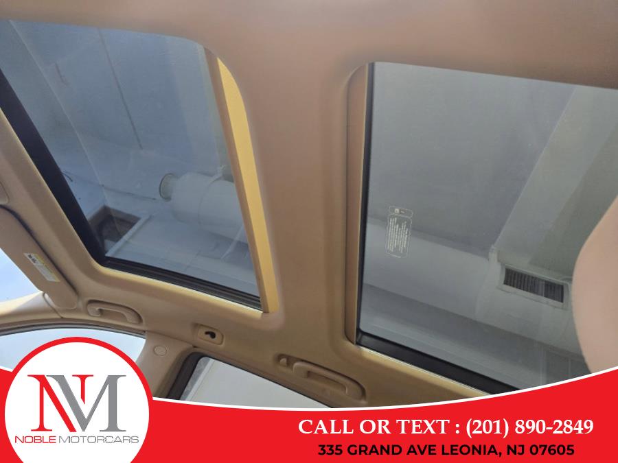 2008 Mercedes-Benz R-Class R350 photo