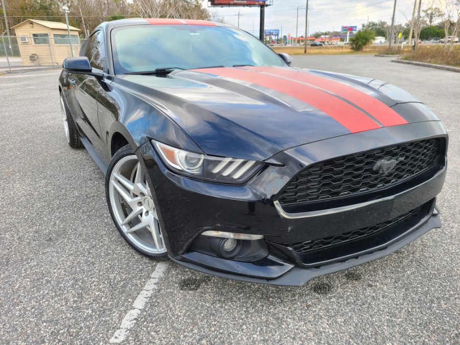 2017 Ford Mustang EcoBoost Fastback photo