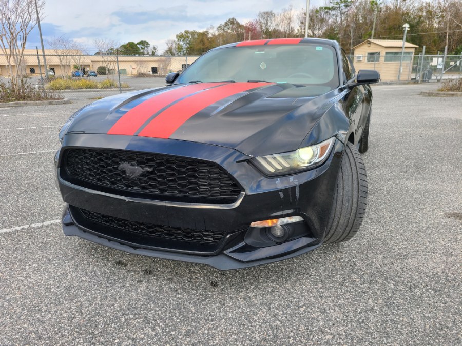 2017 Ford Mustang EcoBoost Fastback photo