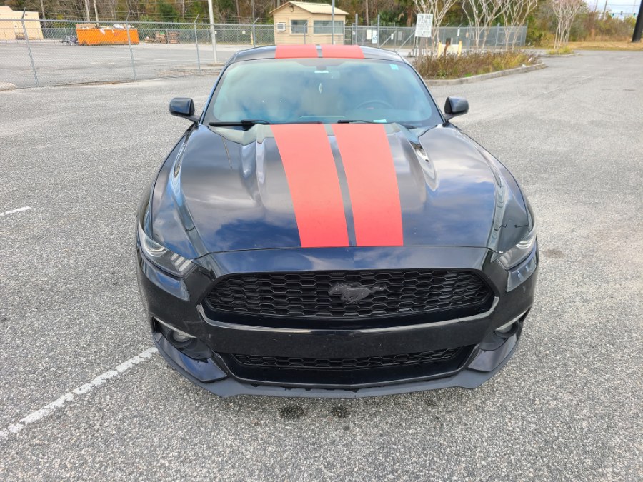 2017 Ford Mustang EcoBoost Fastback photo