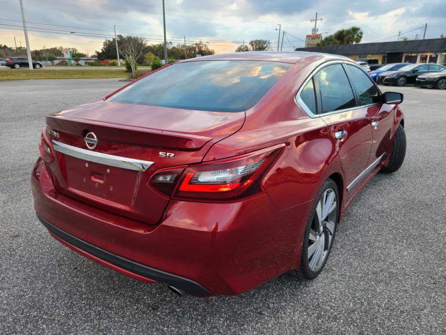 2018 Nissan Altima 2.5 SR Sedan photo