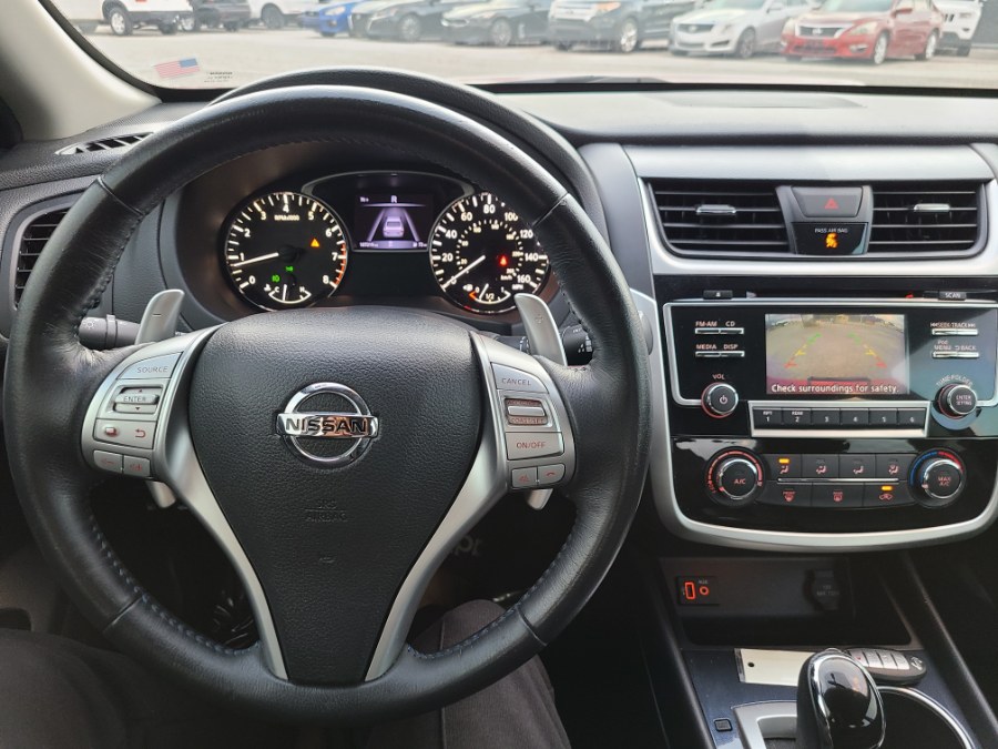 2018 Nissan Altima 2.5 SR Sedan photo
