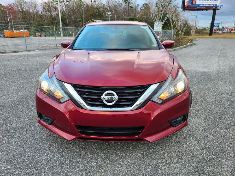 2018 Nissan Altima 2.5 SR Sedan photo
