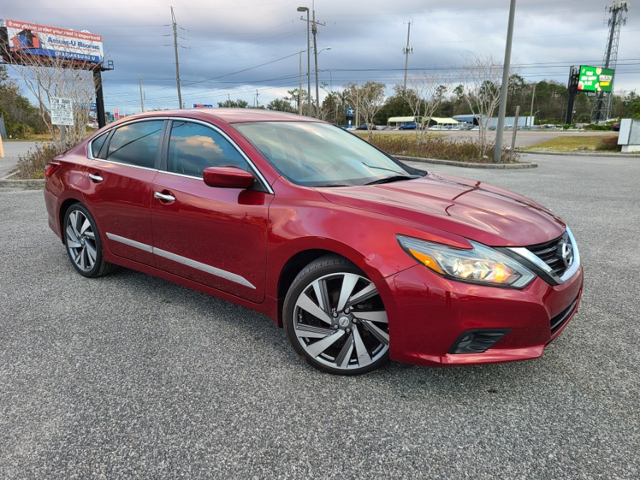 2018 Nissan Altima 2.5 SR Sedan photo