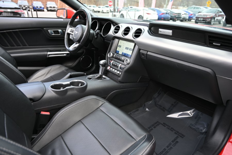 2022 Ford Mustang EcoBoost Premium Convertible photo