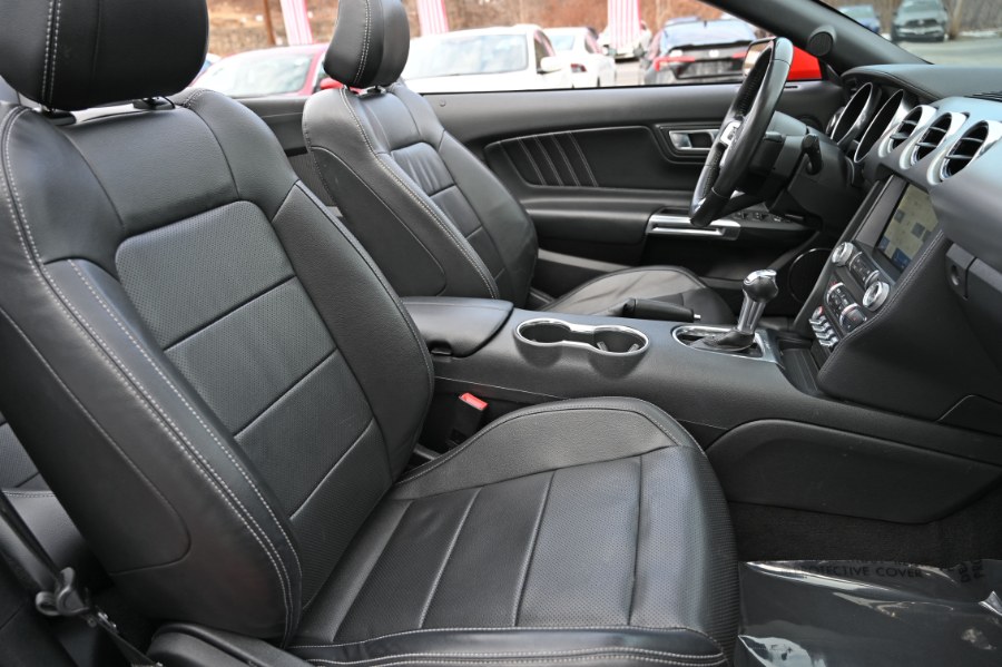 2022 Ford Mustang EcoBoost Premium Convertible photo