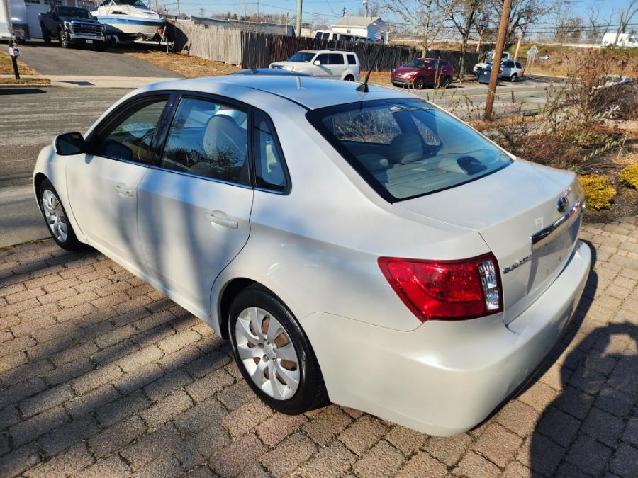 2009 Subaru Impreza 2.5i photo 2