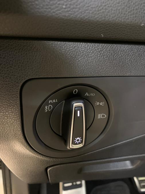 2021 Volkswagen Tiguan 2.0T SE R-Line Black 4MOTION photo