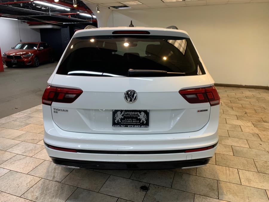 2021 Volkswagen Tiguan 2.0T SE R-Line Black 4MOTION photo