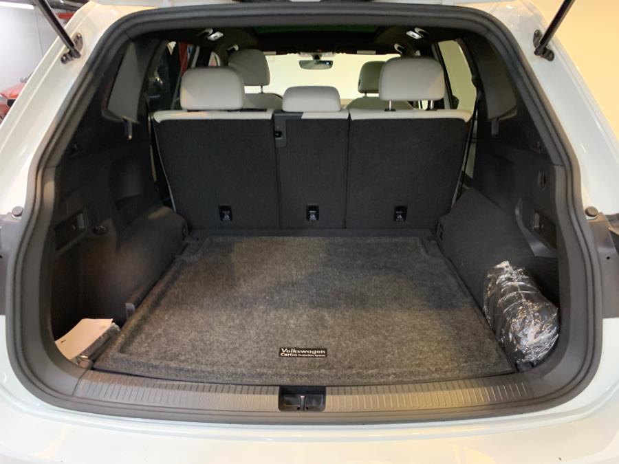 2021 Volkswagen Tiguan 2.0T SE R-Line Black 4MOTION photo