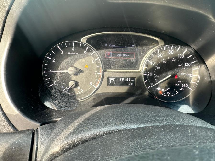 2014 Nissan Altima 2.5 photo