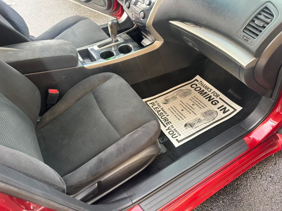 2014 Nissan Altima 2.5 photo