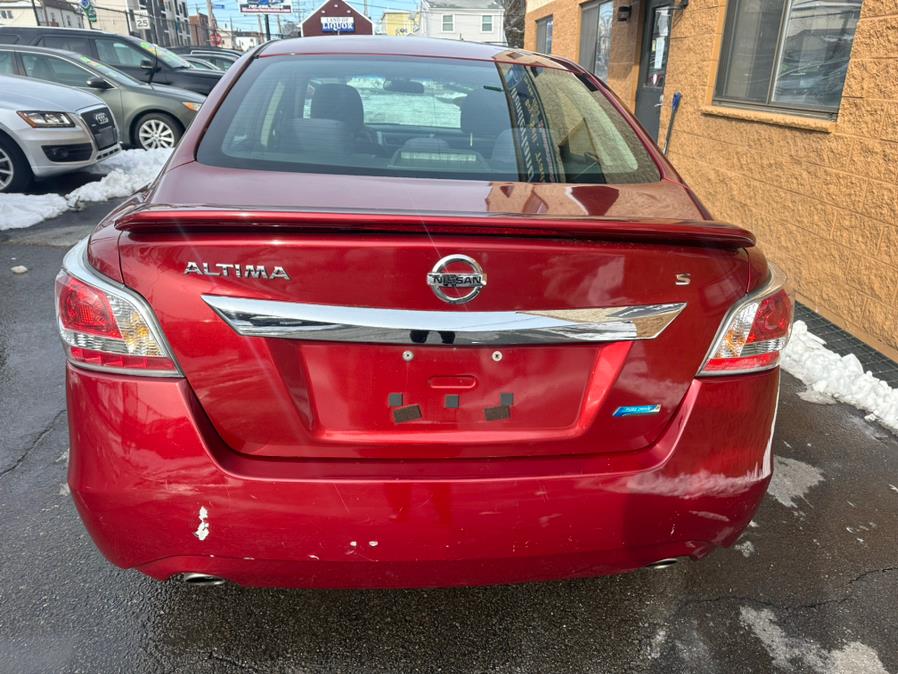 2014 Nissan Altima 2.5 photo