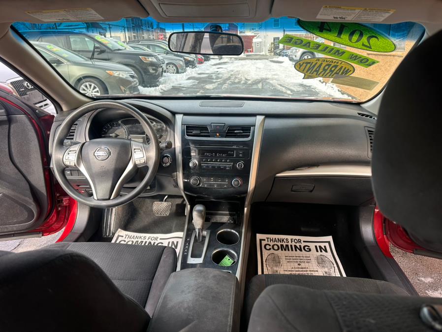 2014 Nissan Altima 2.5 photo