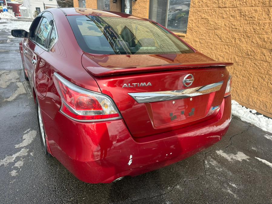 2014 Nissan Altima 2.5 photo