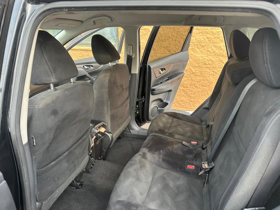 2014 Nissan Rogue S photo