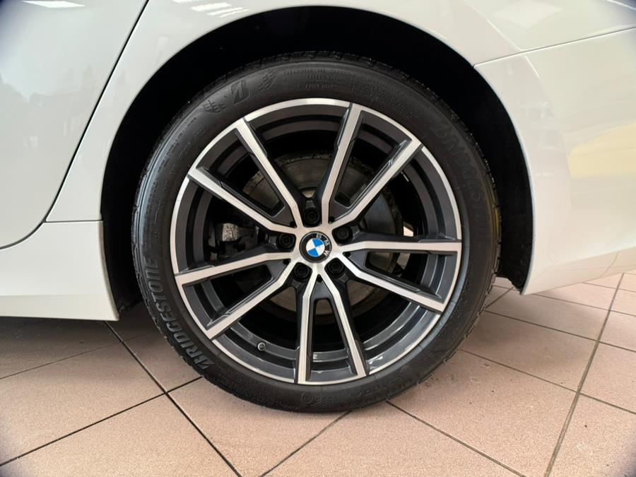 2021 BMW 3-Series 330i xDrive Sedan North Americ photo