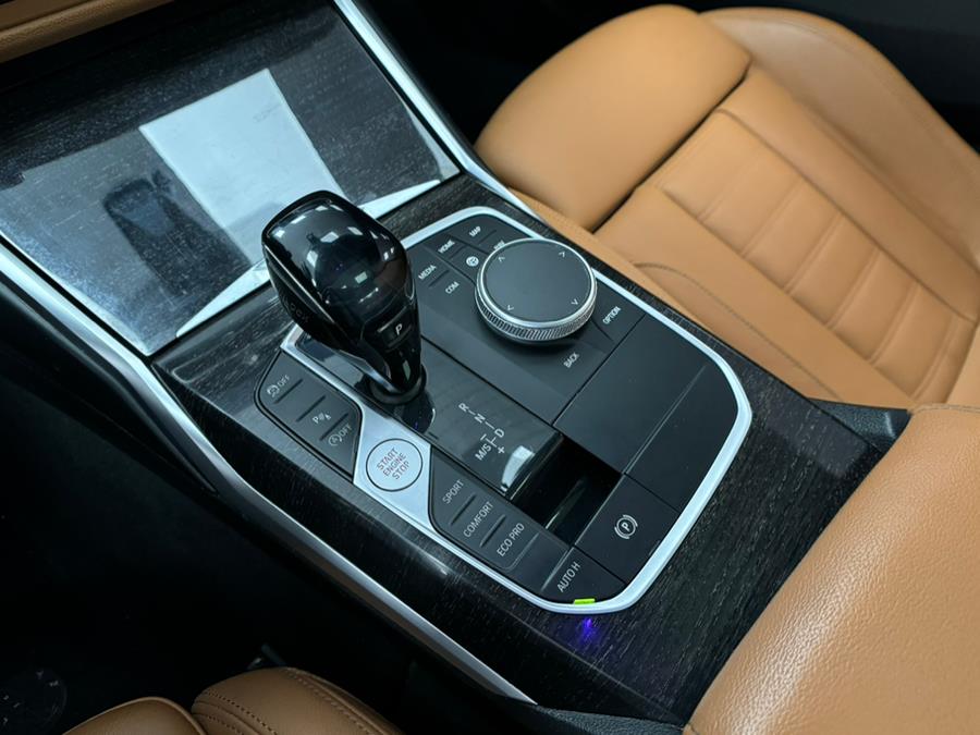 2021 BMW 3-Series 330i xDrive Sedan North Americ photo
