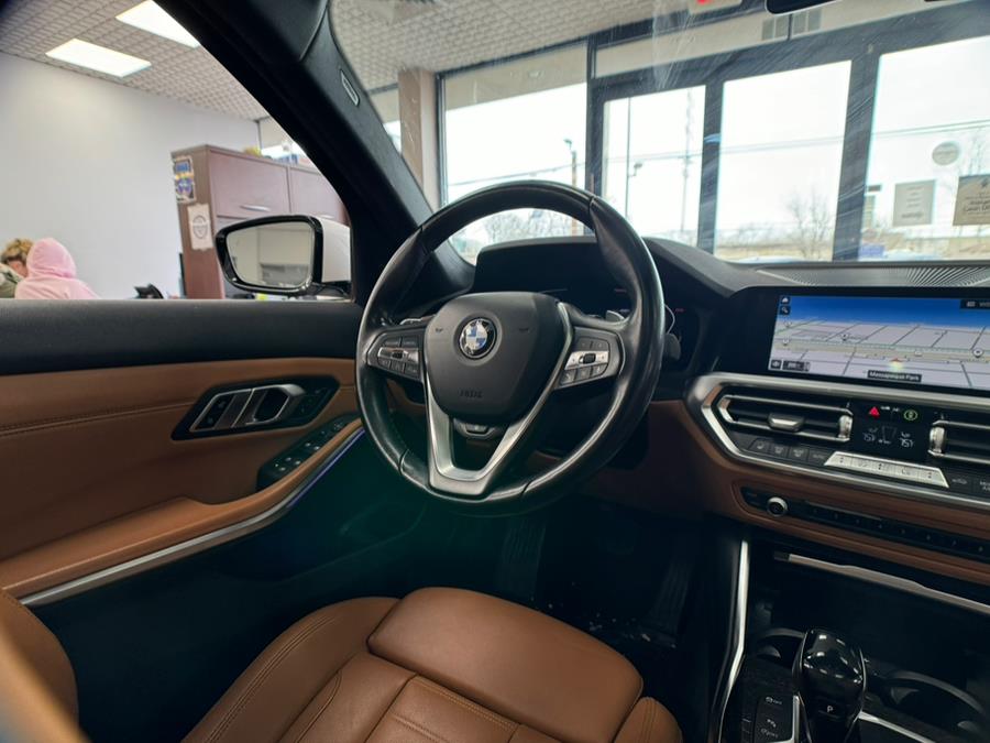 2021 BMW 3-Series 330i xDrive Sedan North Americ photo
