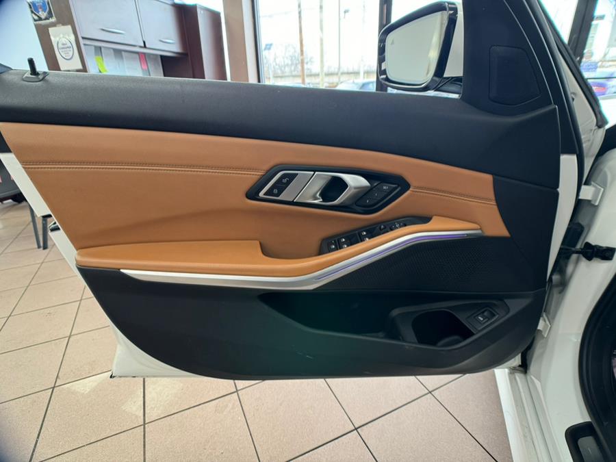 2021 BMW 3-Series 330i xDrive Sedan North Americ photo