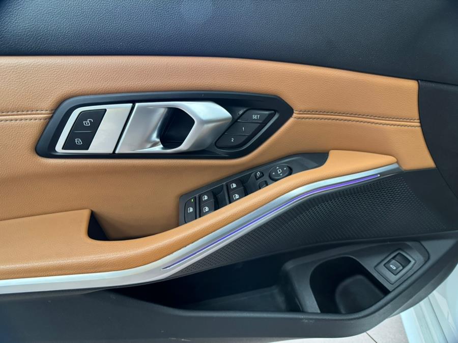 2021 BMW 3-Series 330i xDrive Sedan North Americ photo
