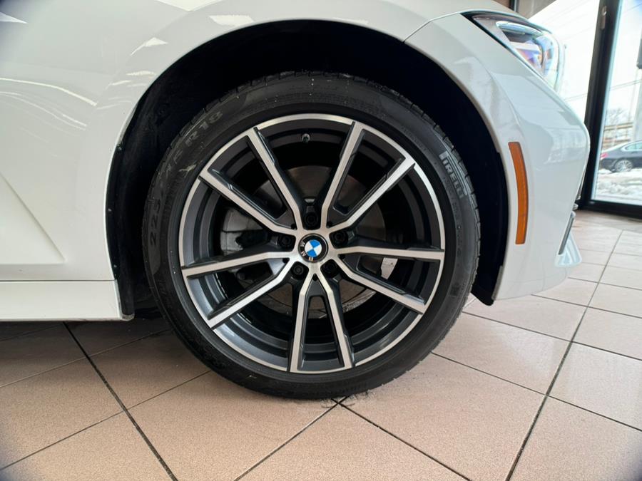 2021 BMW 3-Series 330i xDrive Sedan North Americ photo