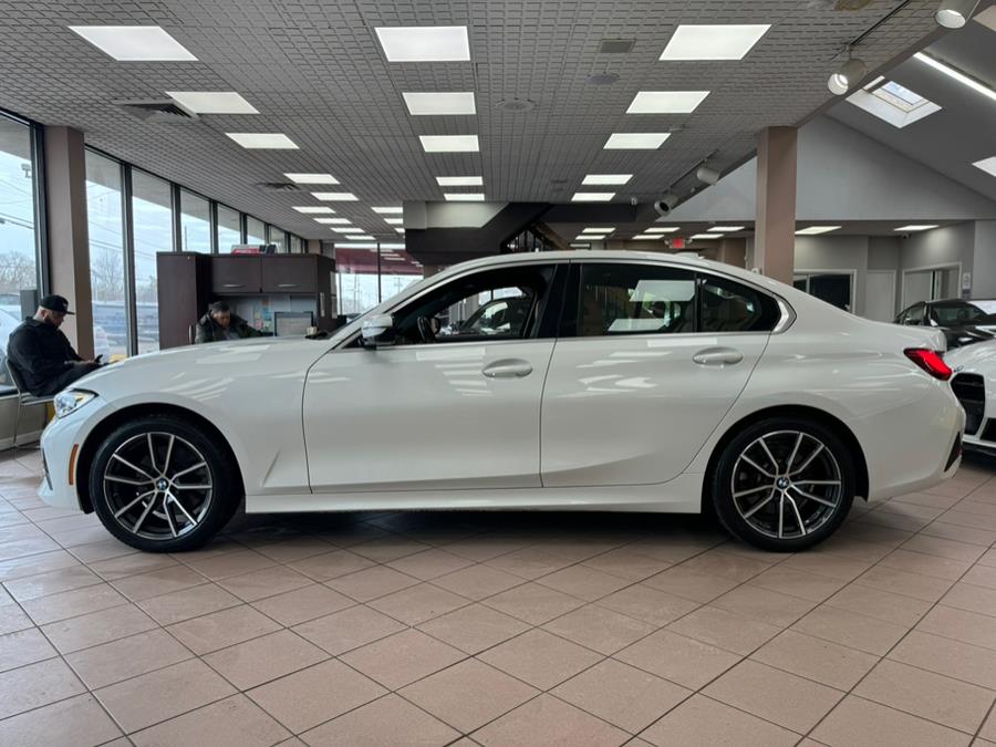 2021 BMW 3-Series 330i xDrive Sedan North Americ photo