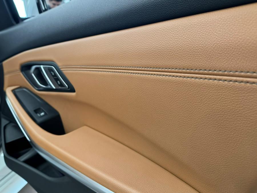 2021 BMW 3-Series 330i xDrive Sedan North Americ photo