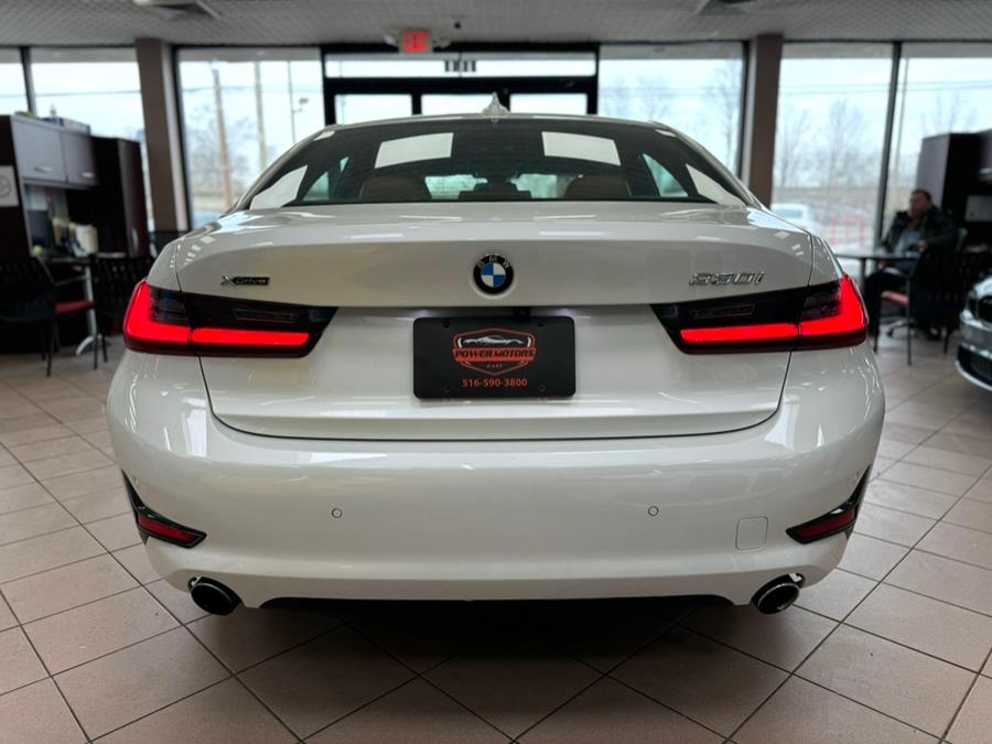 2021 BMW 3-Series 330i xDrive Sedan North Americ photo