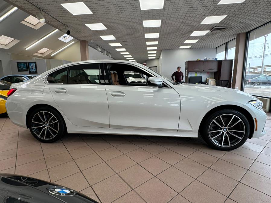2021 BMW 3-Series 330i xDrive Sedan North Americ photo