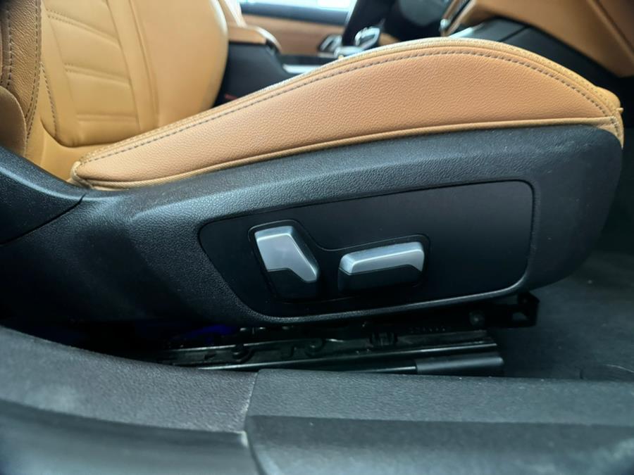 2021 BMW 3-Series 330i xDrive Sedan North Americ photo