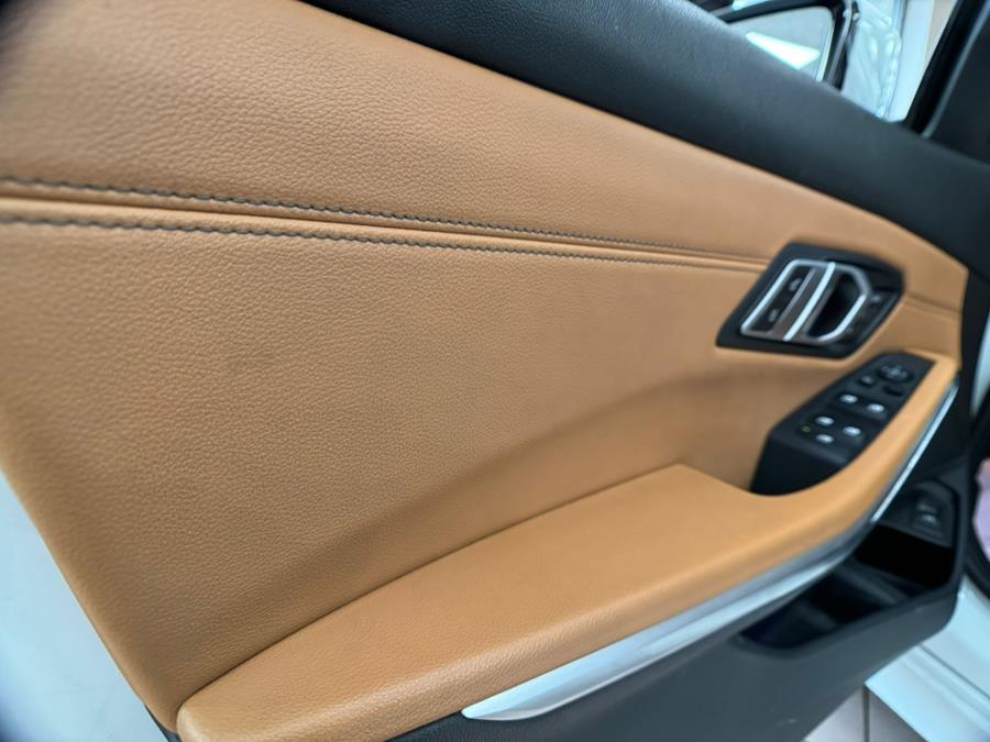2021 BMW 3-Series 330i xDrive Sedan North Americ photo