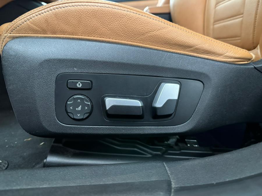 2021 BMW 3-Series 330i xDrive Sedan North Americ photo