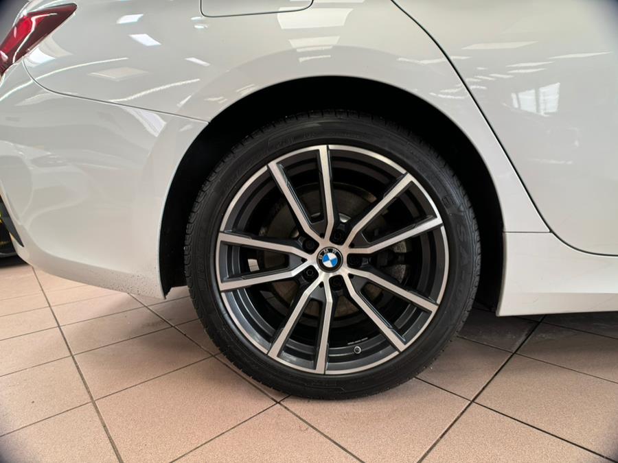 2021 BMW 3-Series 330i xDrive Sedan North Americ photo