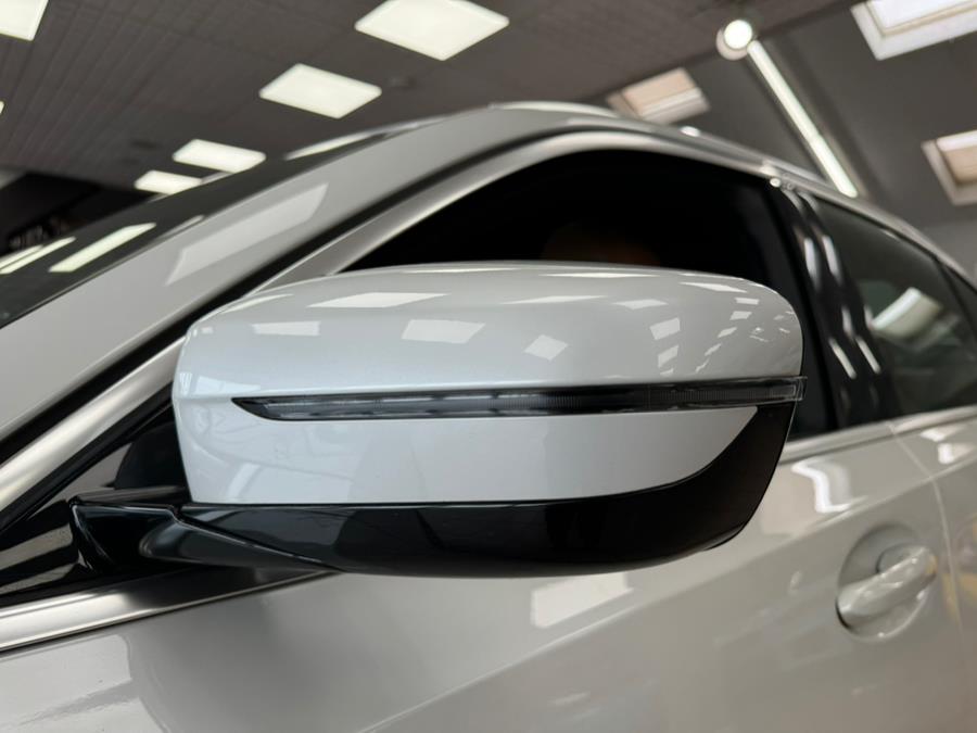 2021 BMW 3-Series 330i xDrive Sedan North Americ photo