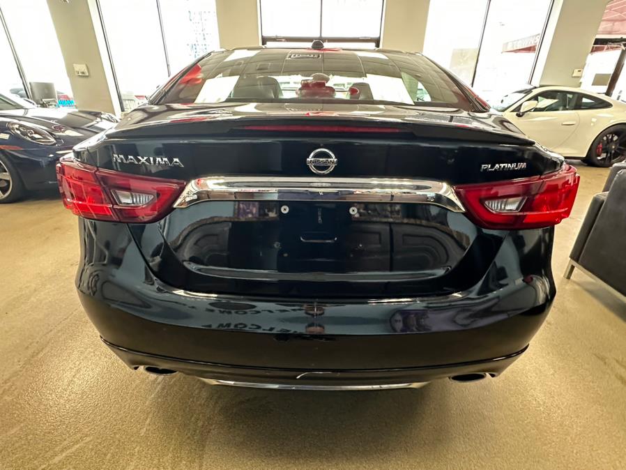 2017 Nissan Maxima PLATINUM photo