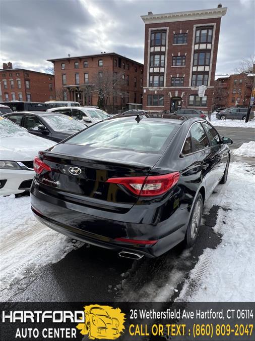 2016 Hyundai Sonata SE 4dr Sedan photo