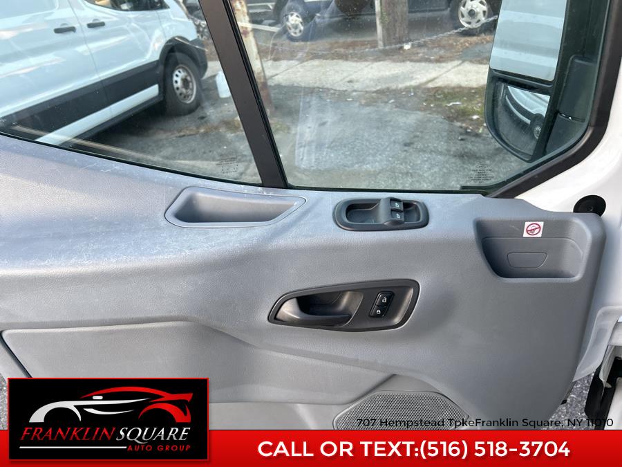 2019 Ford Transit Cargo Van Transit 150 Cargo Van Medium R photo