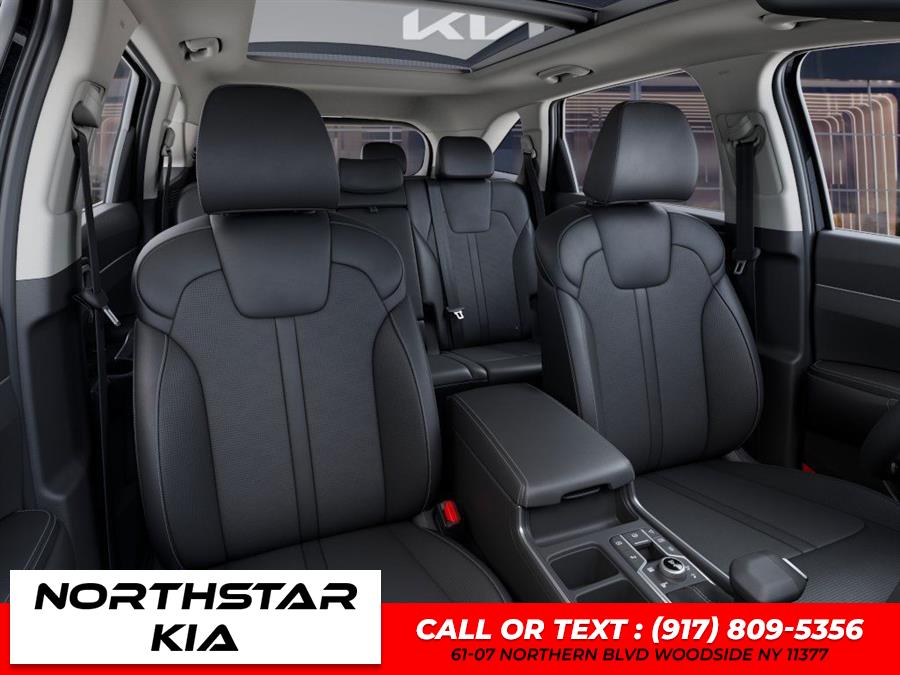 2025 Kia Sorento S photo