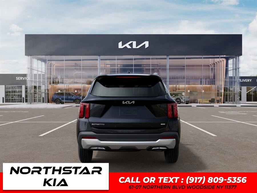 2025 Kia Sorento S photo
